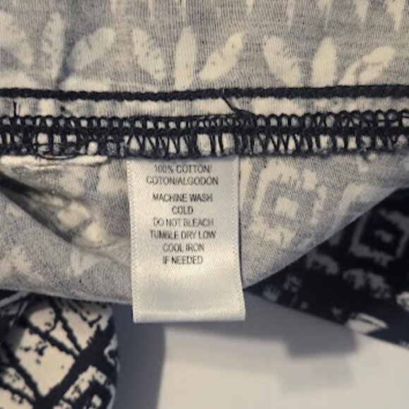 LOFT dark navy geometric tribal pattern ankle‎ pants Size 14 - Picture 7 of 7